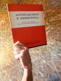 Bertuccioli 25 aprile mano 240